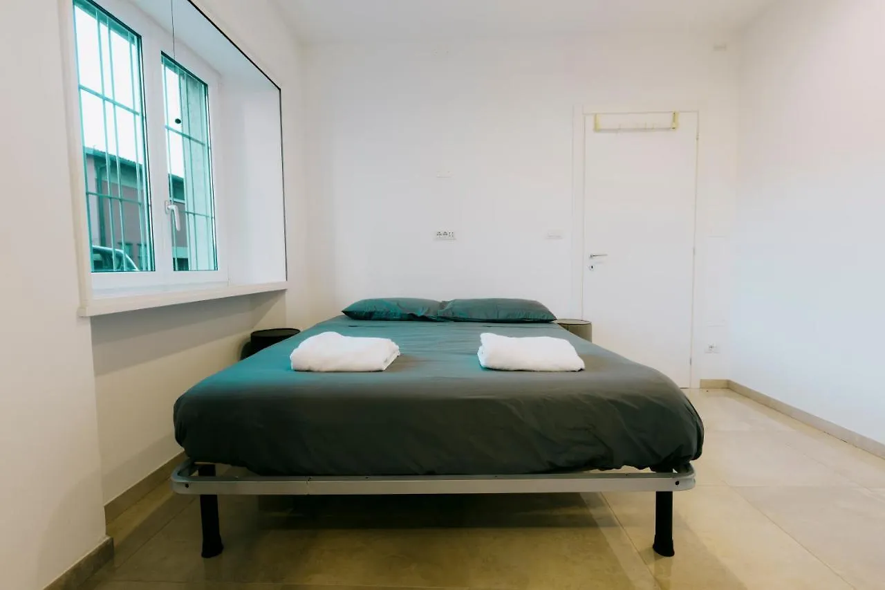 Cittadella Apartments Verona 0*,